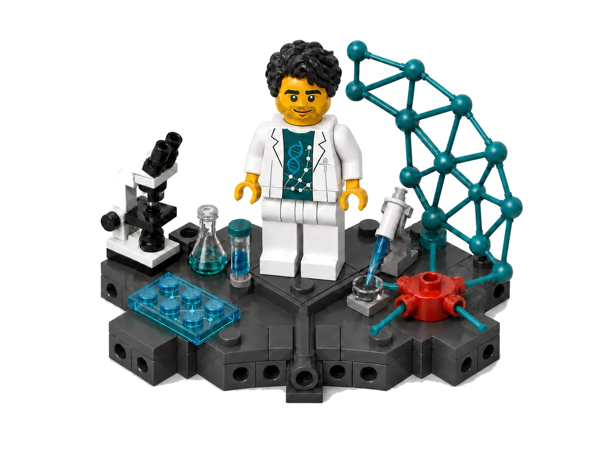Bioinformatician and scientist build: lab coat, microscope, teal molecular network.
